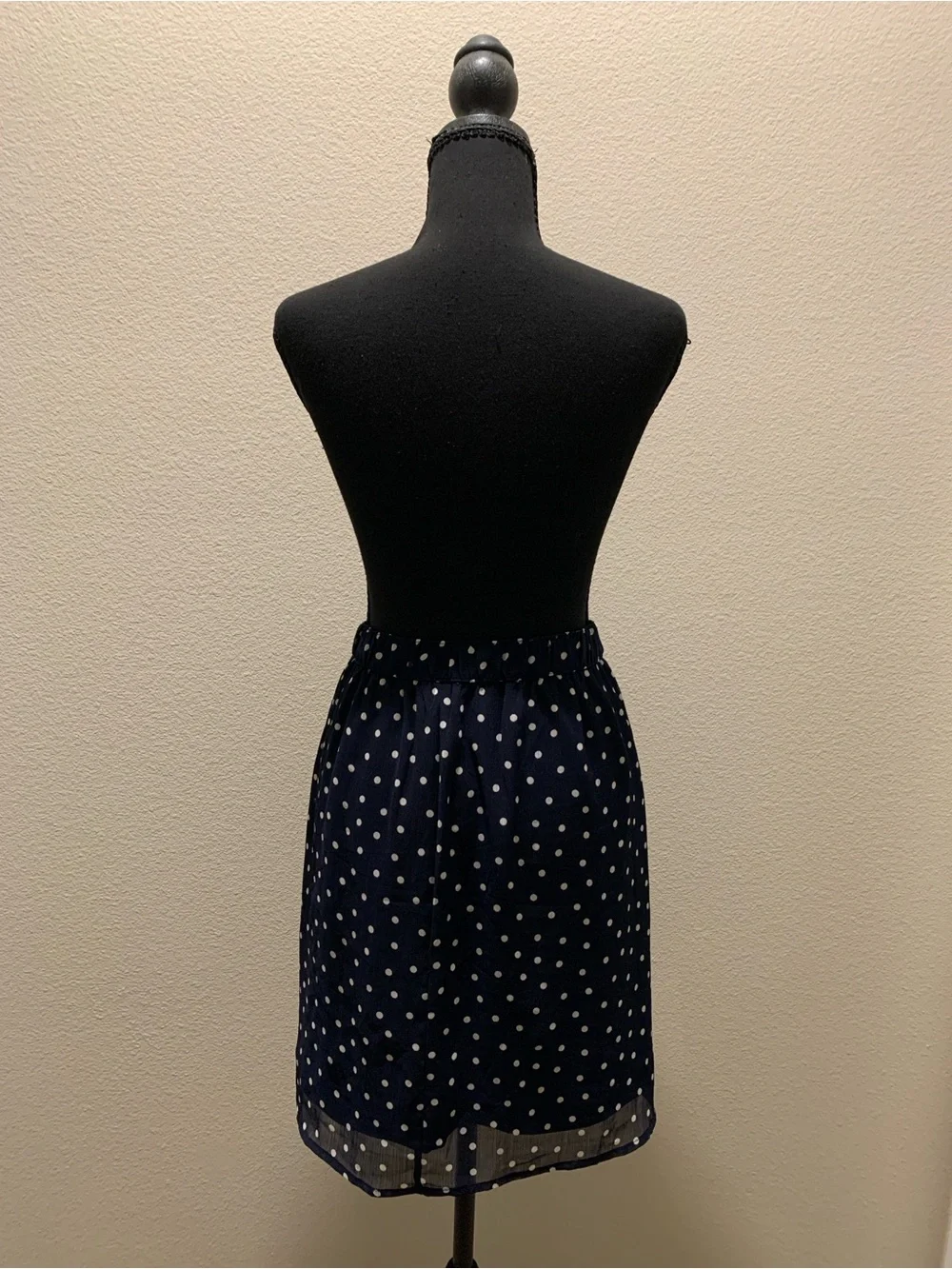 Old Navy Navy and White Polka Dot A-Line Skirt (Size XL)